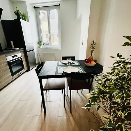 Appartement « Cocooning » Au Bord Du Loing Nemours Exterior photo